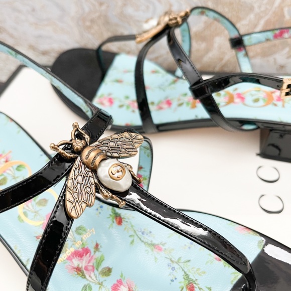 New! Gucci Patent Calfskin Bee Thong Sandals Black - Picture 4 of 9
